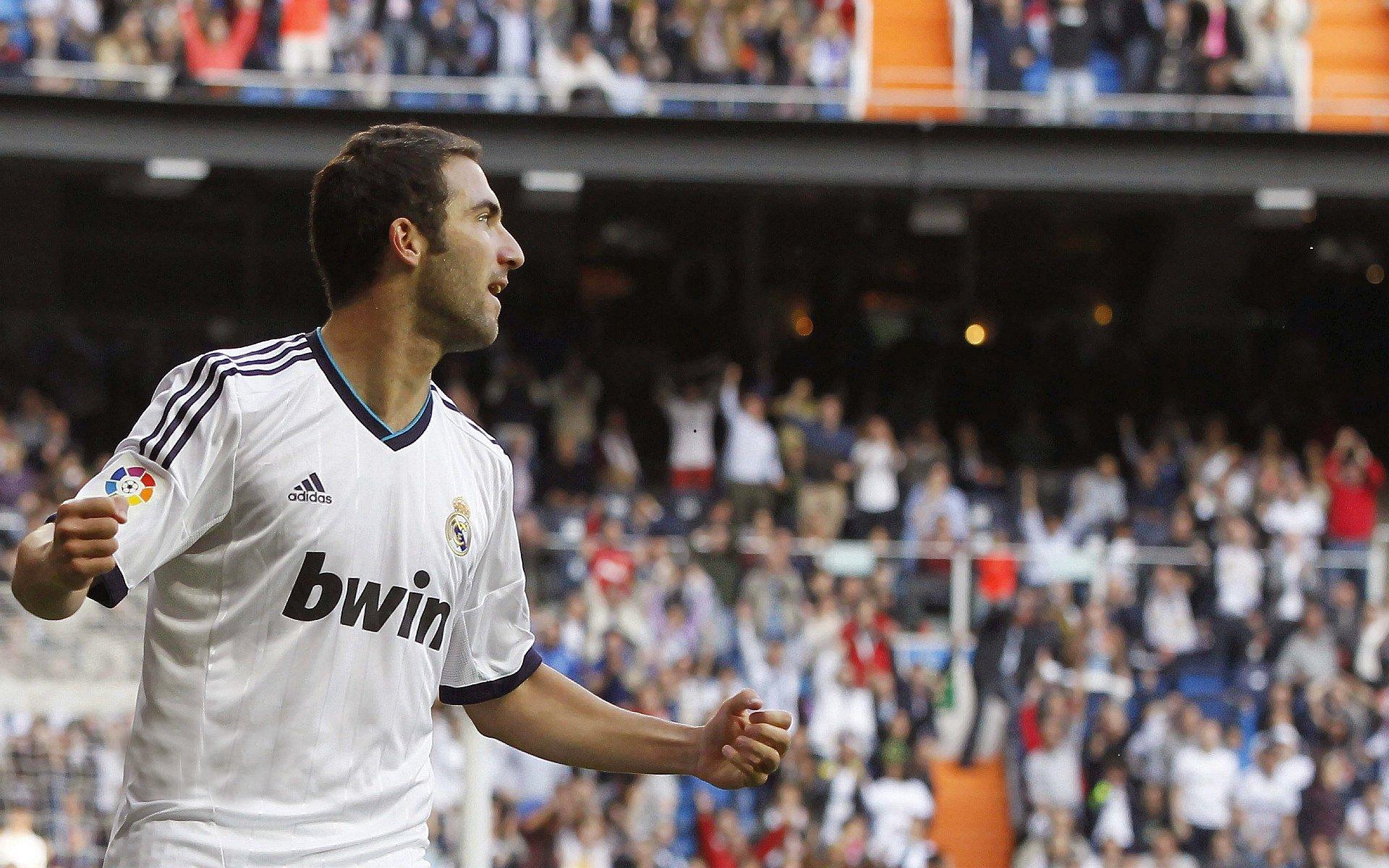 贾巴里：去年曾和杜兰特一起训练 期待球队补充新援后能到的高度